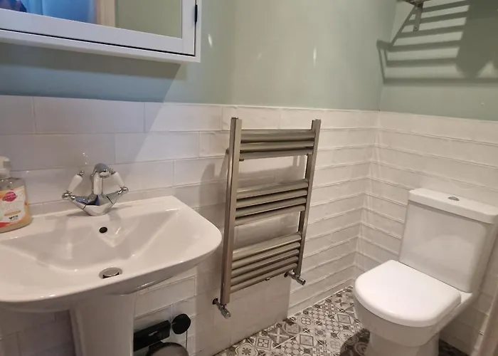 Extended 3bd Splitlevel In Popular Village Casa vacanze